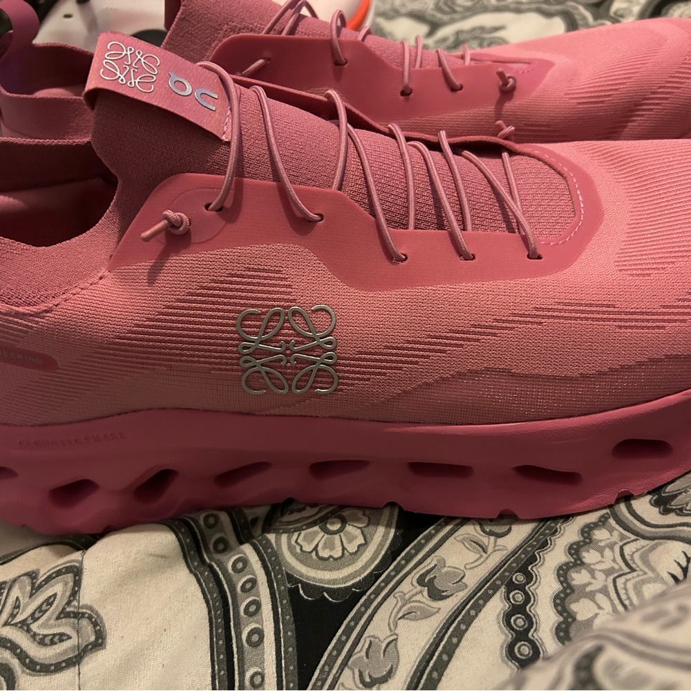 Exclusive!!! (Lowe x On Running)